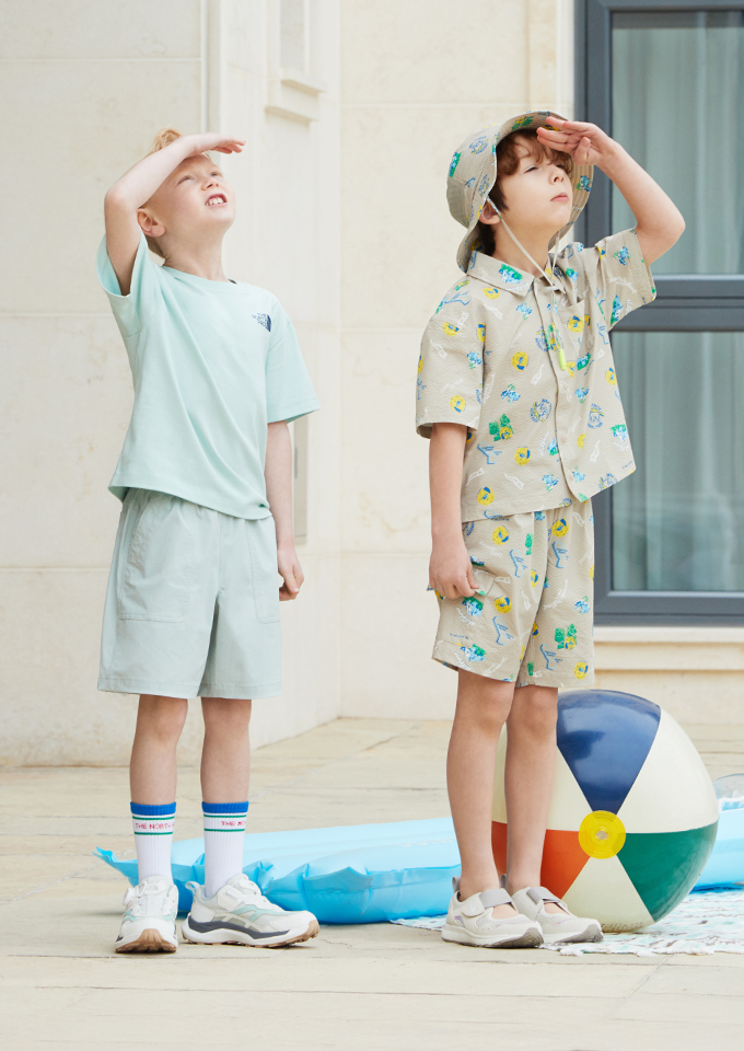 SUMMER EXPLORER