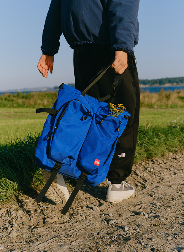 THE NORTH FACE RED BOX